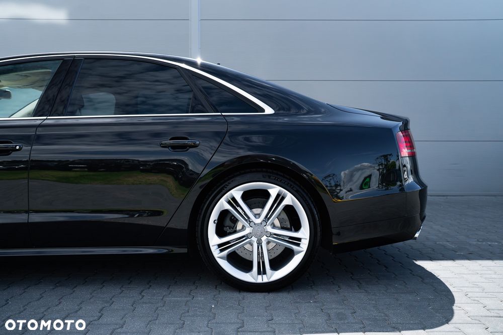 Audi S8 4.0 TFSI Quattro - 11