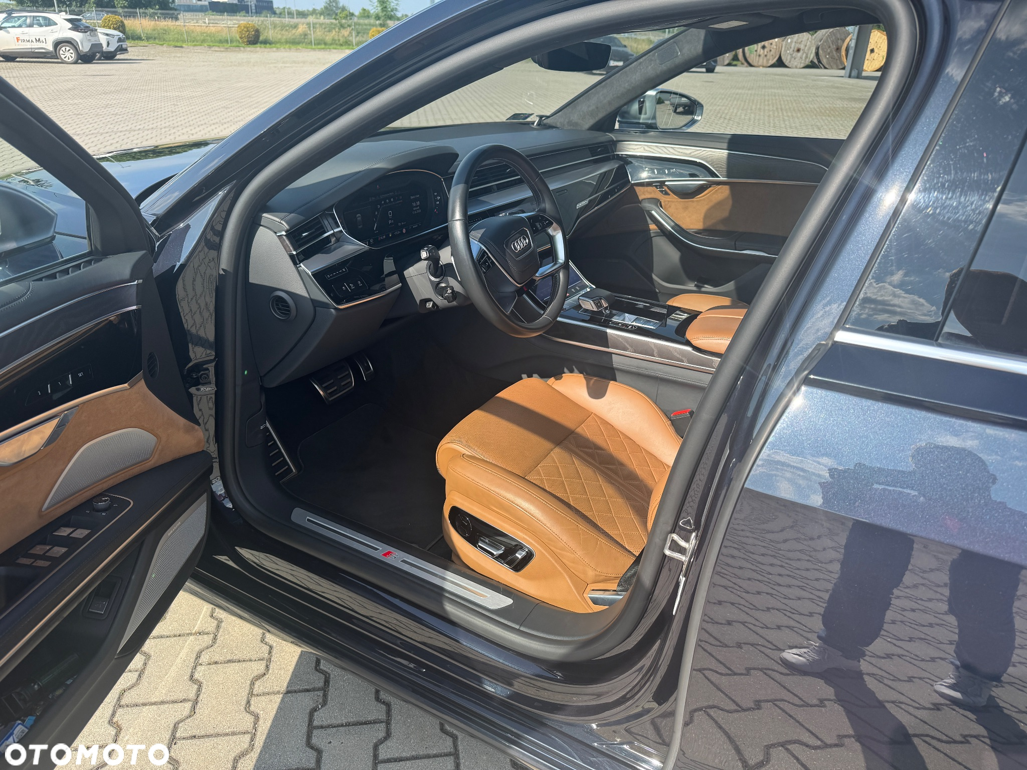 Audi S8 - 15