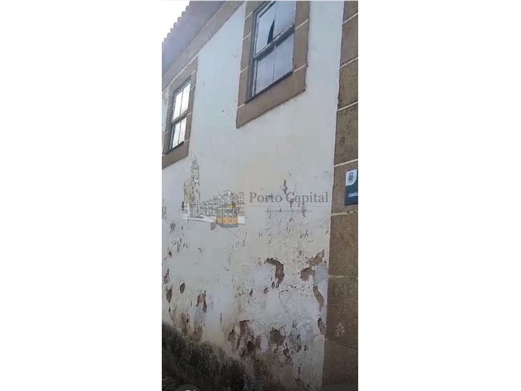 QUINTA DE CHARME COM CAPELA, CASA SENHORIAL NO CORAÇÃO DO DOURO - Grande imagem: 2/31
