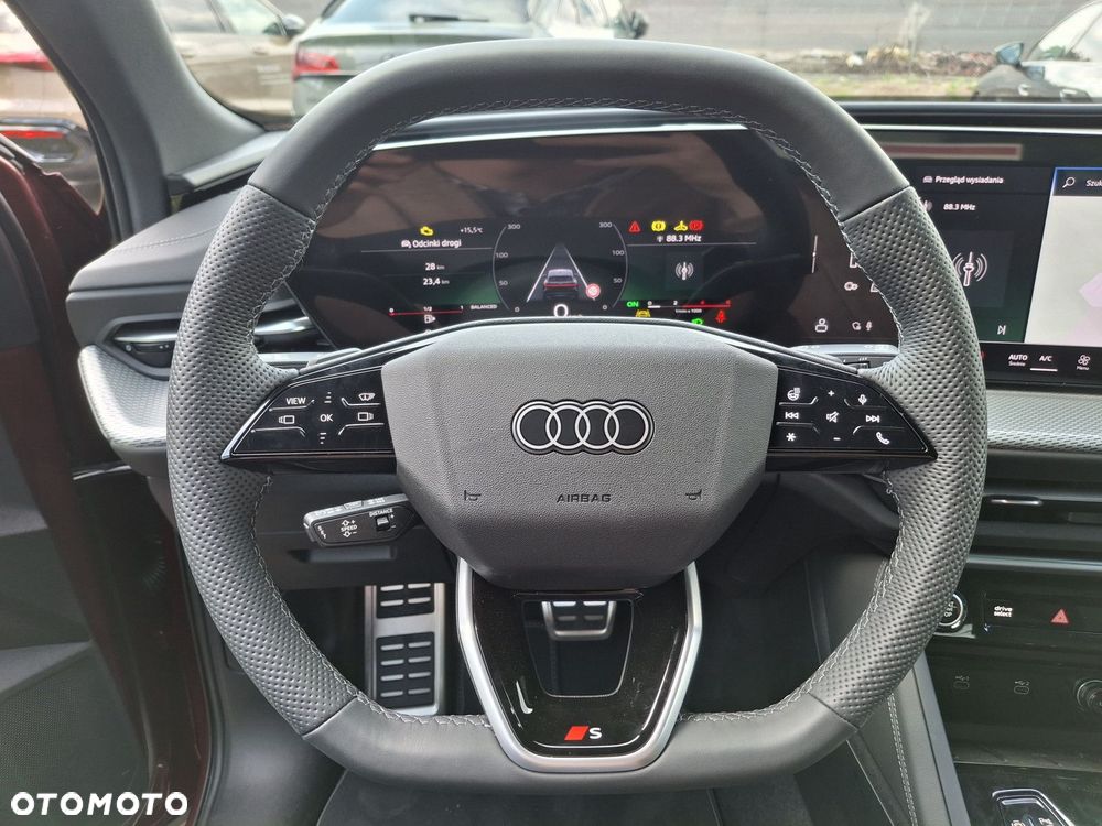 Audi Q5 Sportback - 40