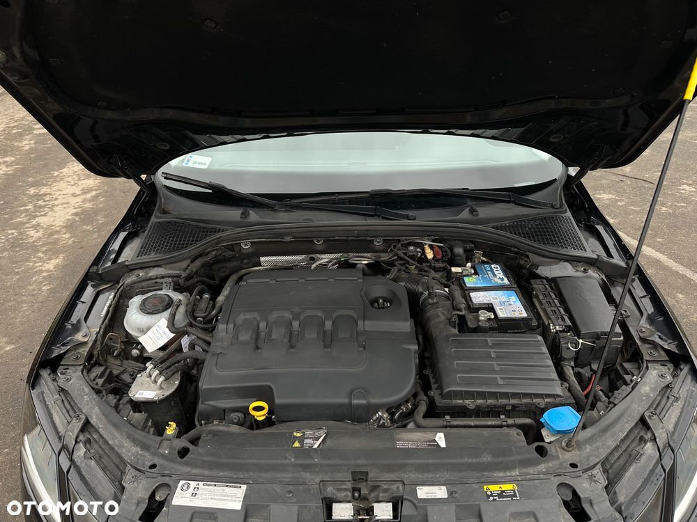 Skoda Octavia 2.0 TDI Style DSG - 13