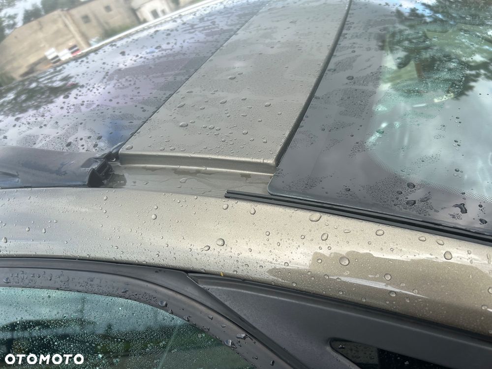 Ford Galaxy 2.0 TDCi Titanium - 14