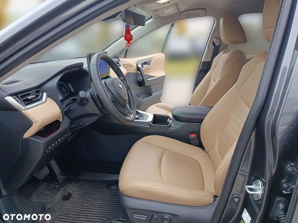 Toyota RAV4 - 15