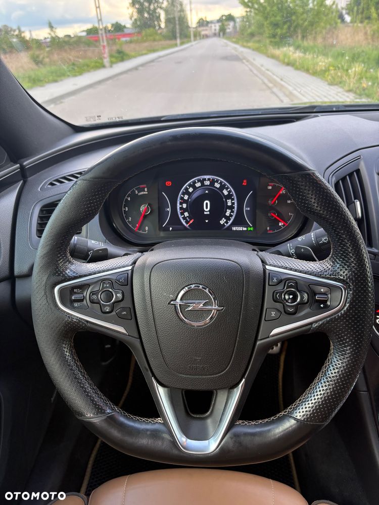 Opel Insignia 2.0 BiTurbo CDTI 4x4 Sport - 10