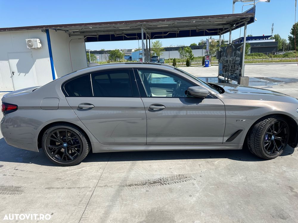BMW Seria 5 545e xDrive Aut. M Sport Edition - 12
