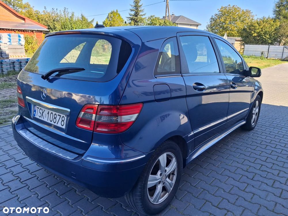 Mercedes-Benz Klasa B 180 CDI Autotronic - 8
