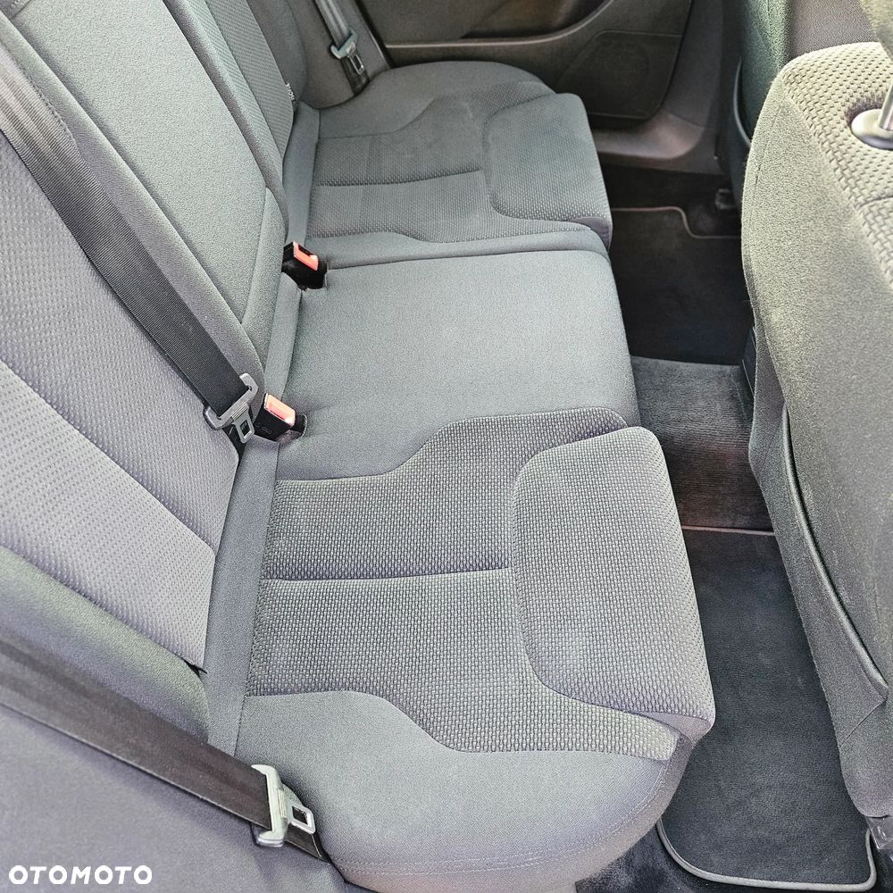 Volkswagen Passat 2.0 Blue TDI SCR Comfortline - 21