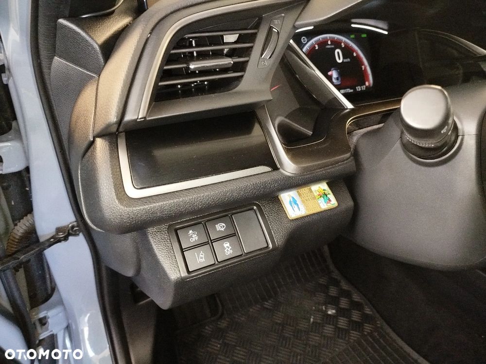 Honda Civic 1.0 T Comfort Sport Line - 30