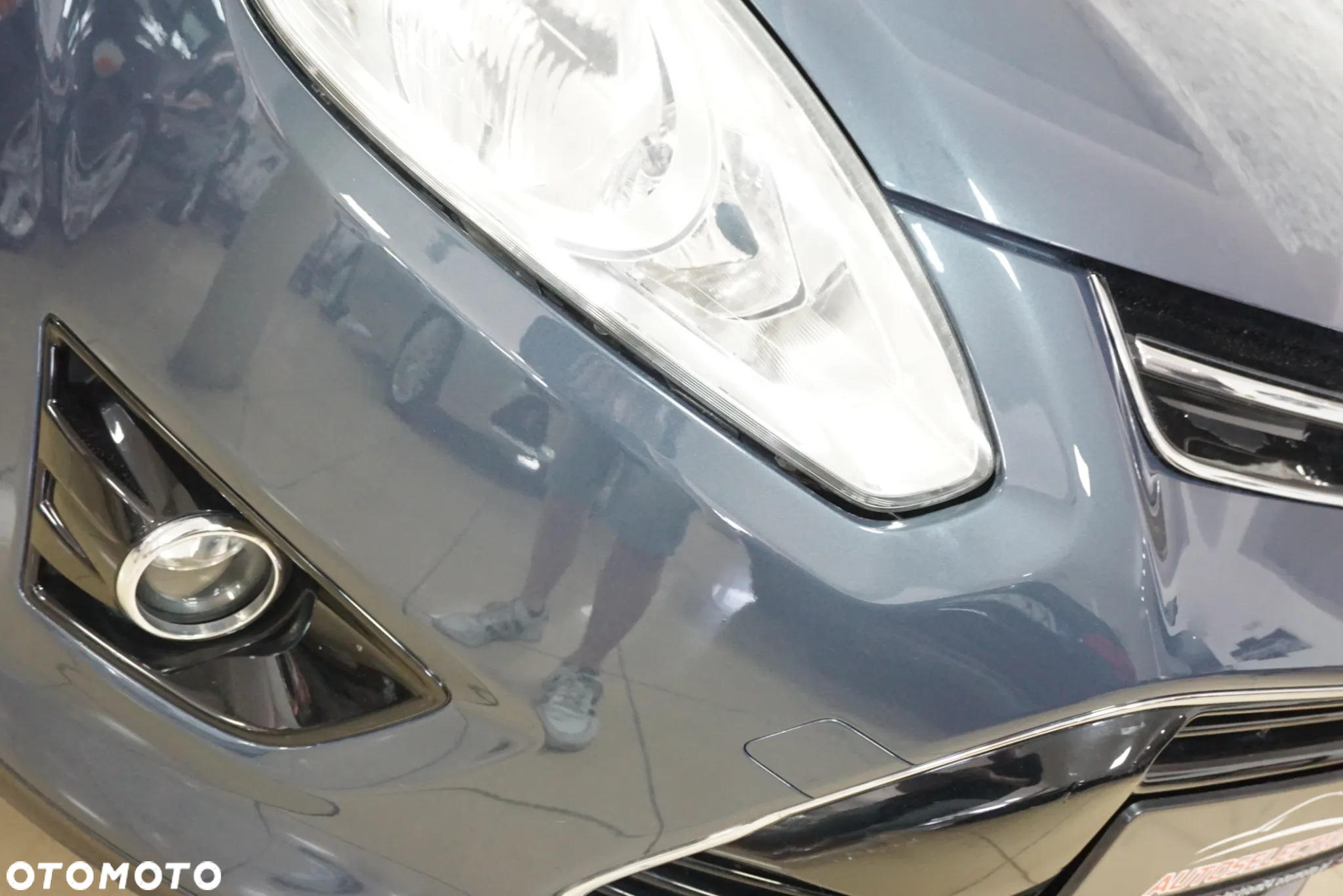 Ford C-MAX 1.6 Edition - 11