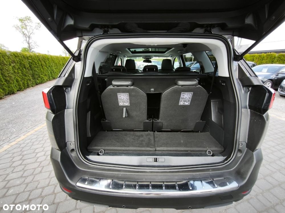 Peugeot 5008 - 19