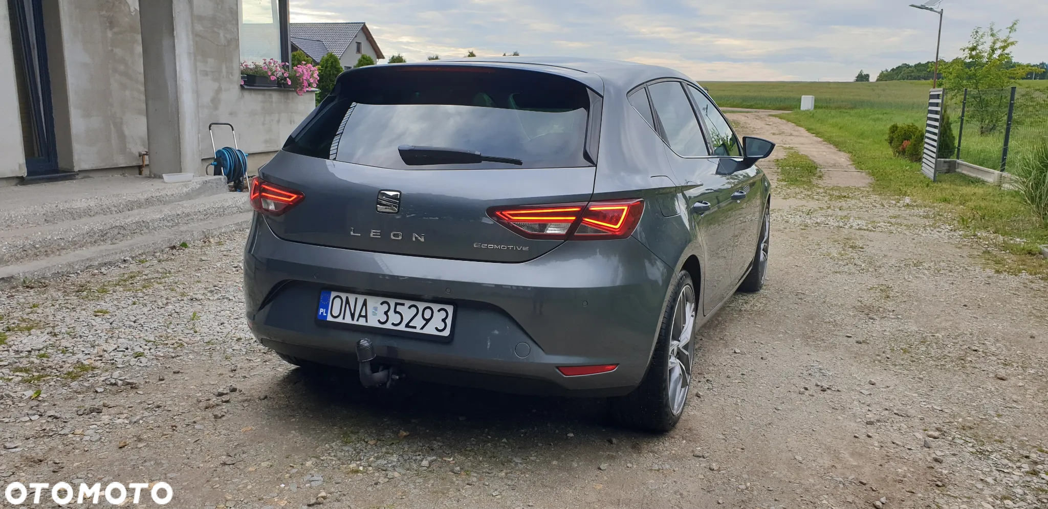 Seat Leon 1.6 TDI Ecomotive Reference S&S - 8