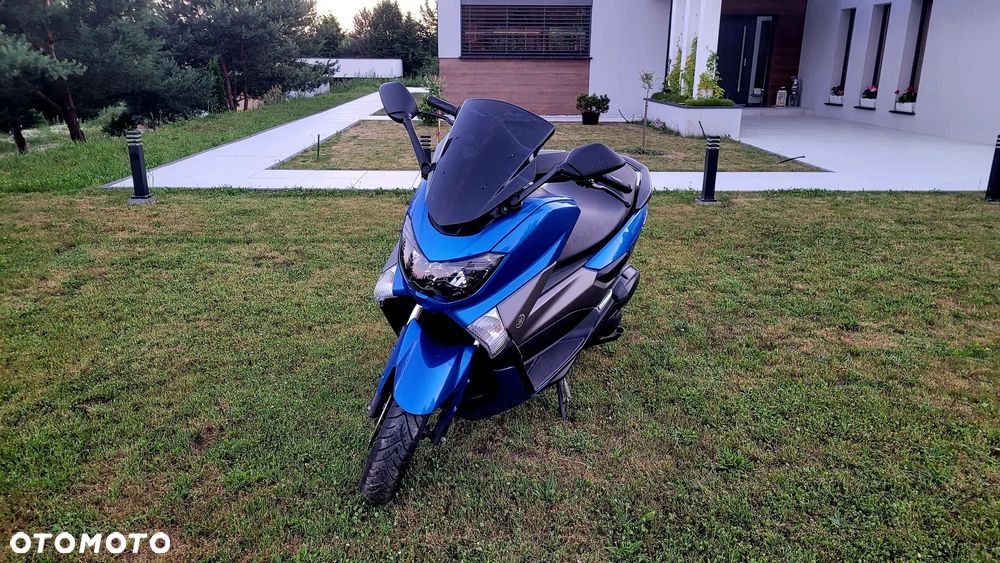 Yamaha NMAX - 3