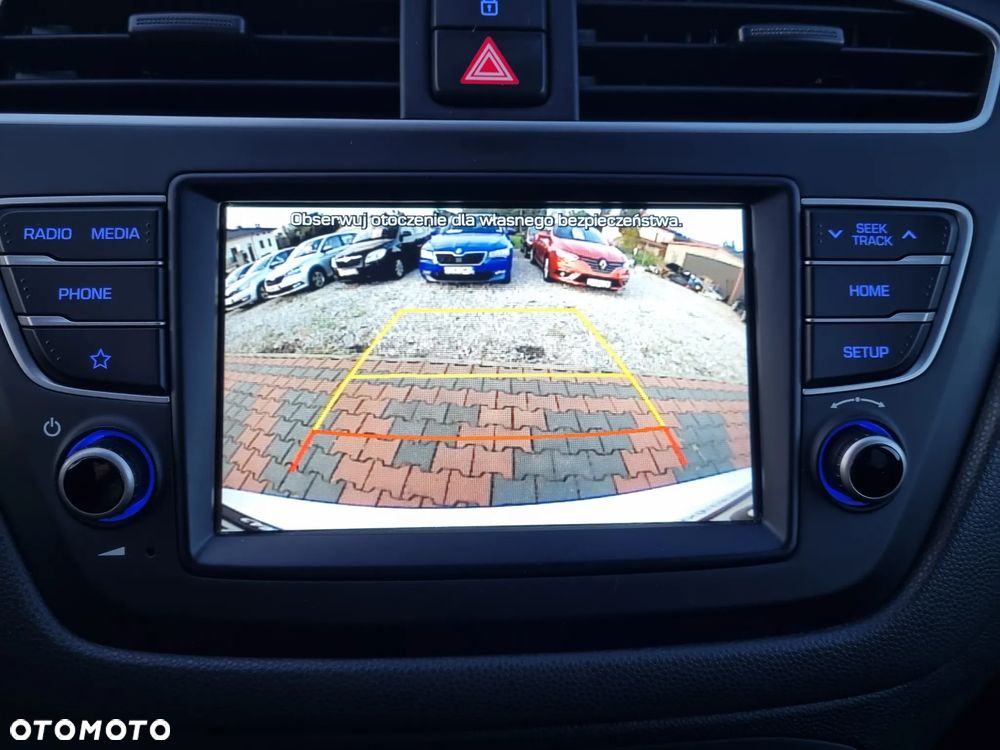 Hyundai i20 1.2 BlueDrive Comfort - 16