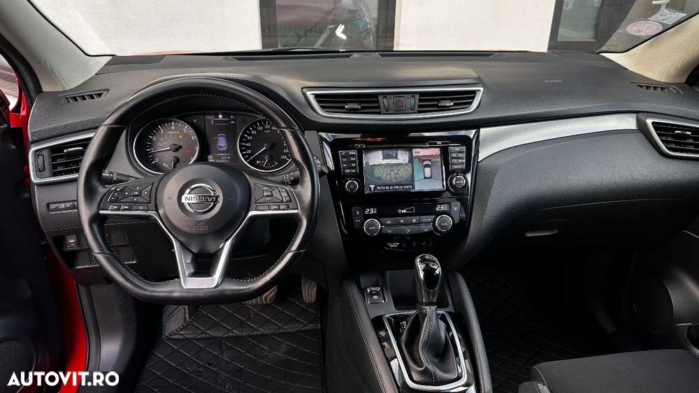 Nissan Qashqai 1.2 DIG-T Start/Stop X-TRONIC Tekna - 28