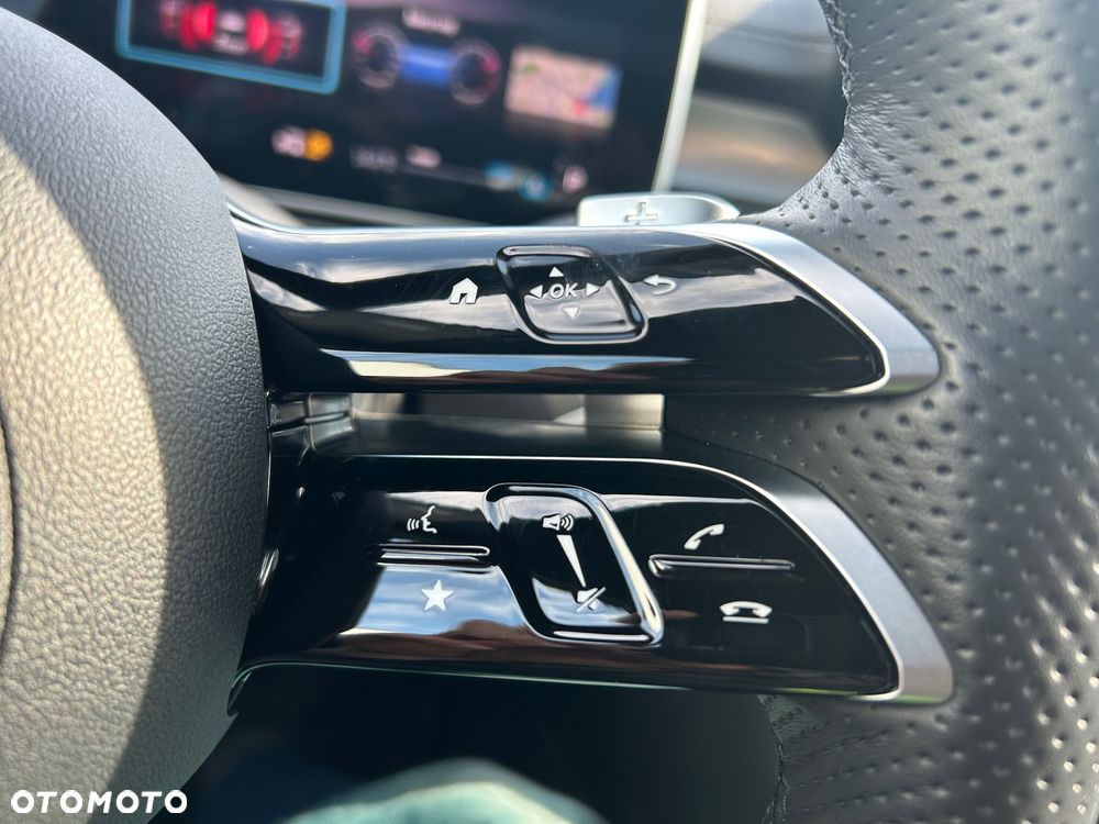 Mercedes-Benz Klasa C 220 d 4Matic 9G-TRONIC AMG Line - 21