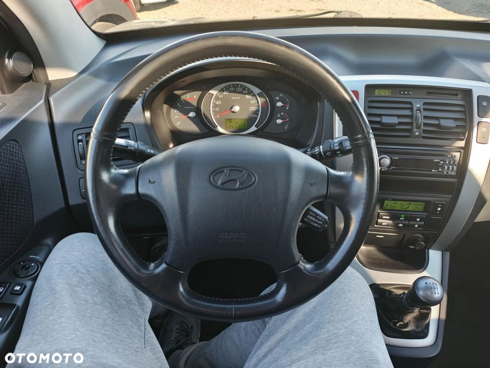 Hyundai Tucson 2.0 CRDi VGT 4WD GLS - 16