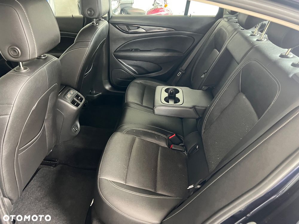 Opel Insignia 2.0 CDTI Elite S&S - 15