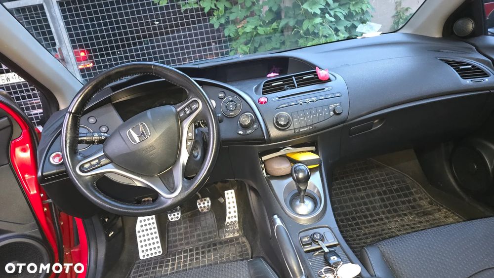 Honda Civic 1.8 GT Special Edition - 10