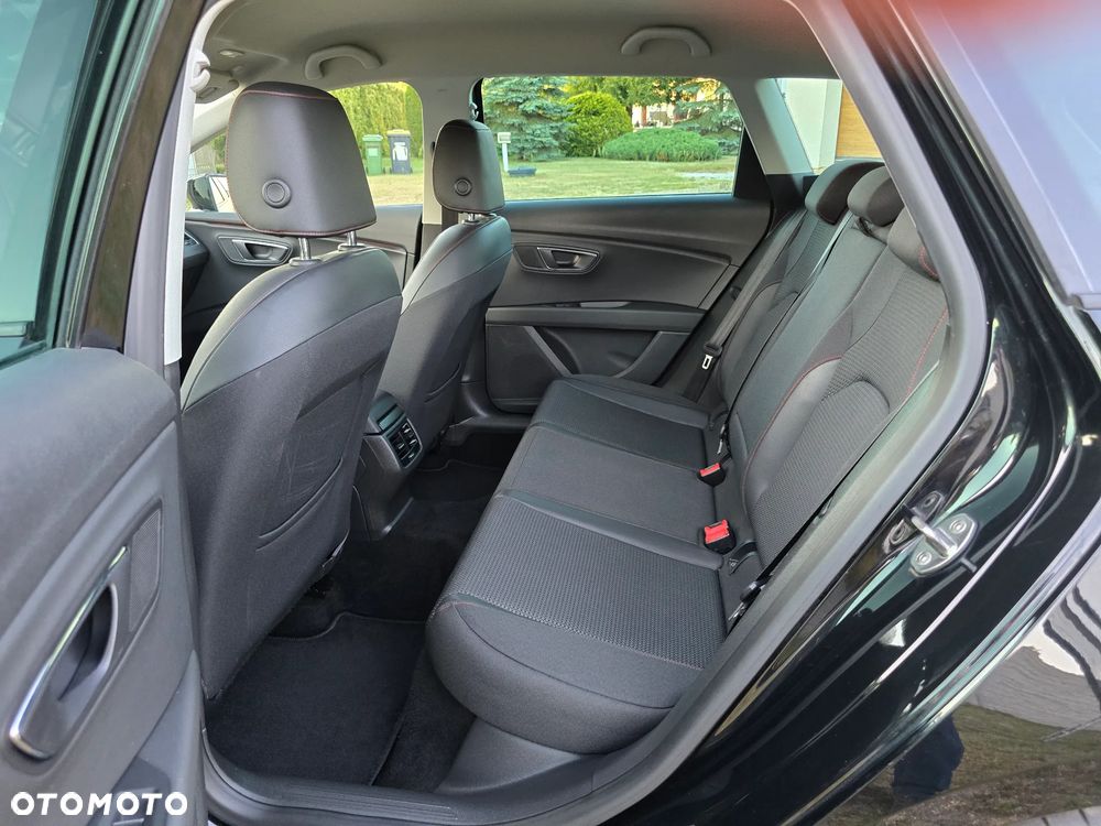Seat Leon 2.0 TDI DPF Start&Stop DSG FR - 28