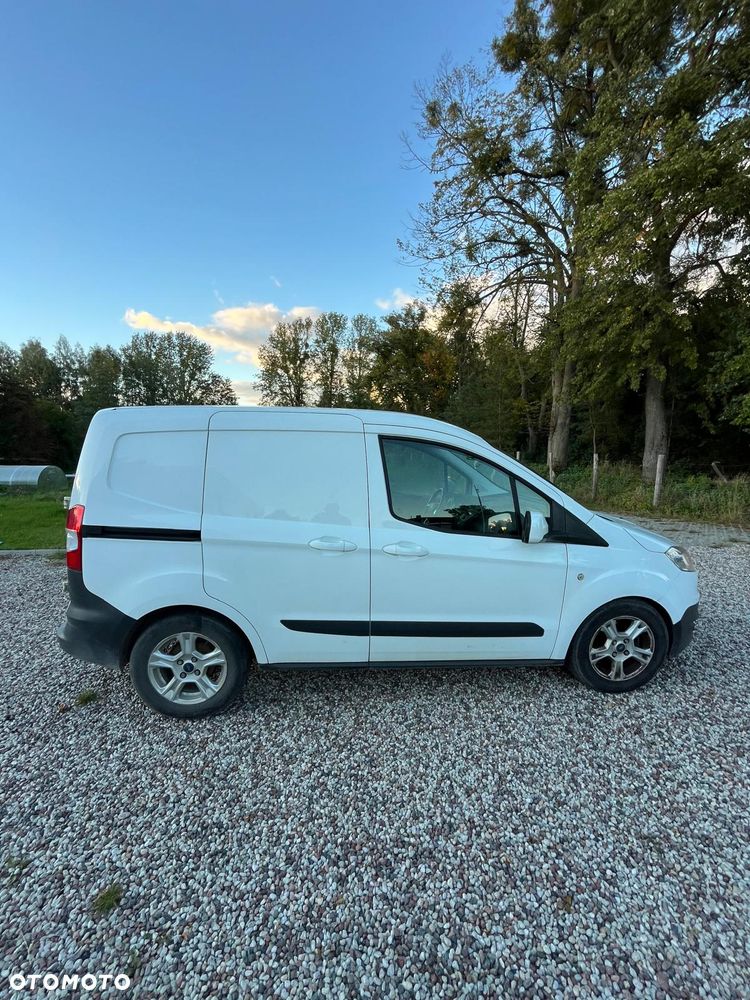 Ford Transit Courier Trend - 10