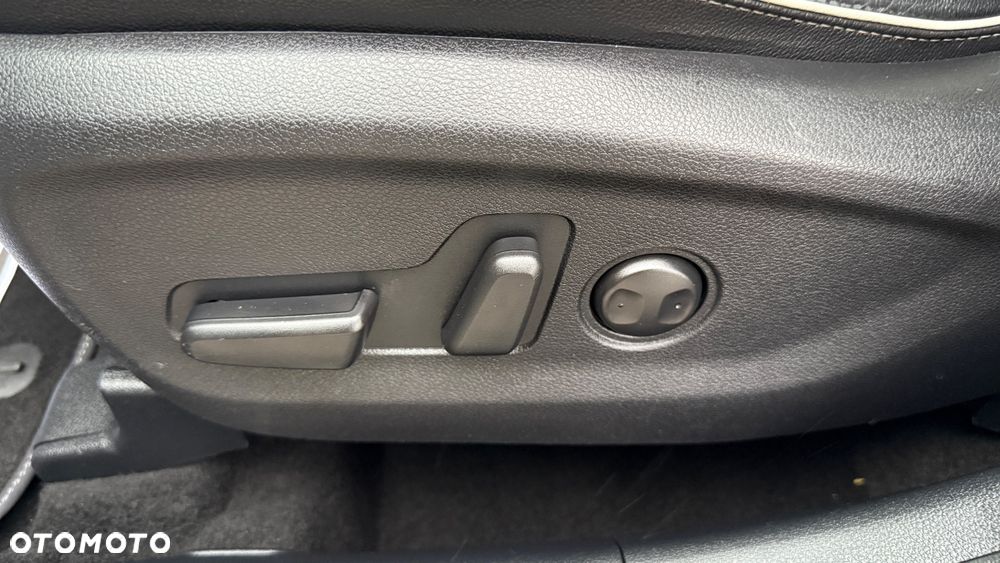 Kia Sportage 2.0 CRDI 184 4WD Automatik Spirit - 22