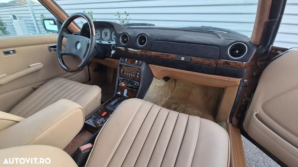 Mercedes-Benz W123 - 11