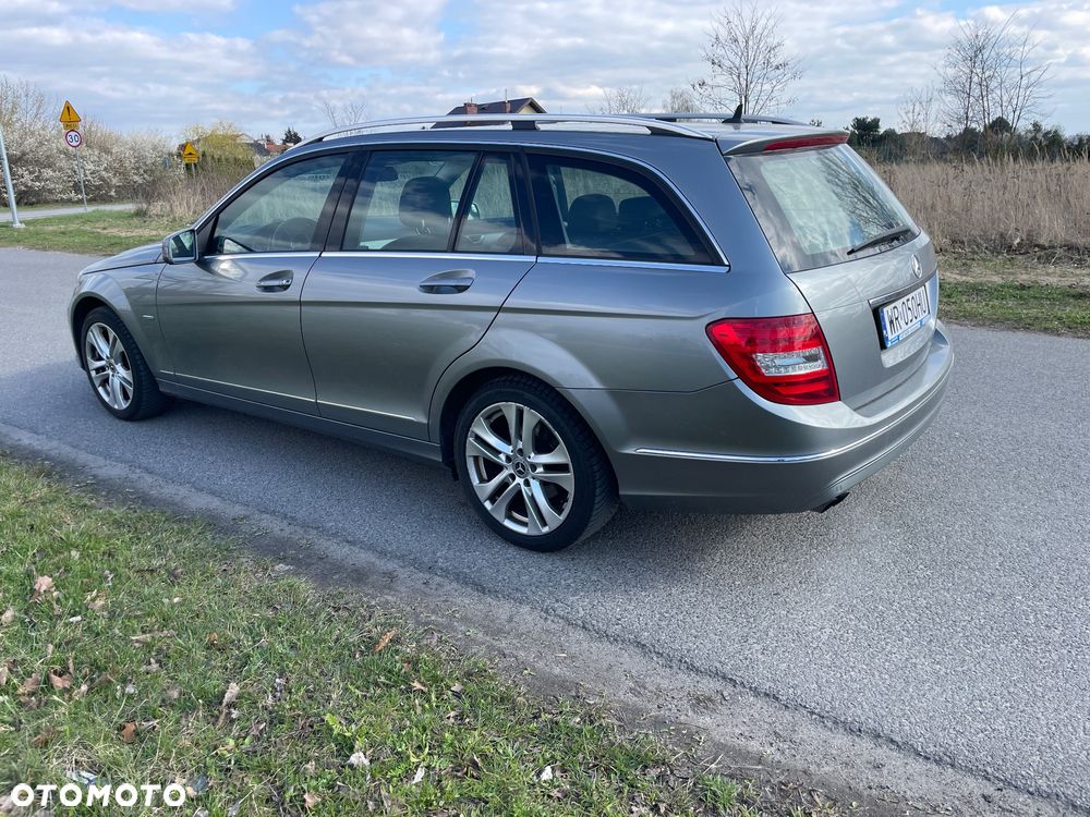 Mercedes-Benz Klasa C 180 BlueEFFICIENCY 7G-TRONIC Avantgarde - 7