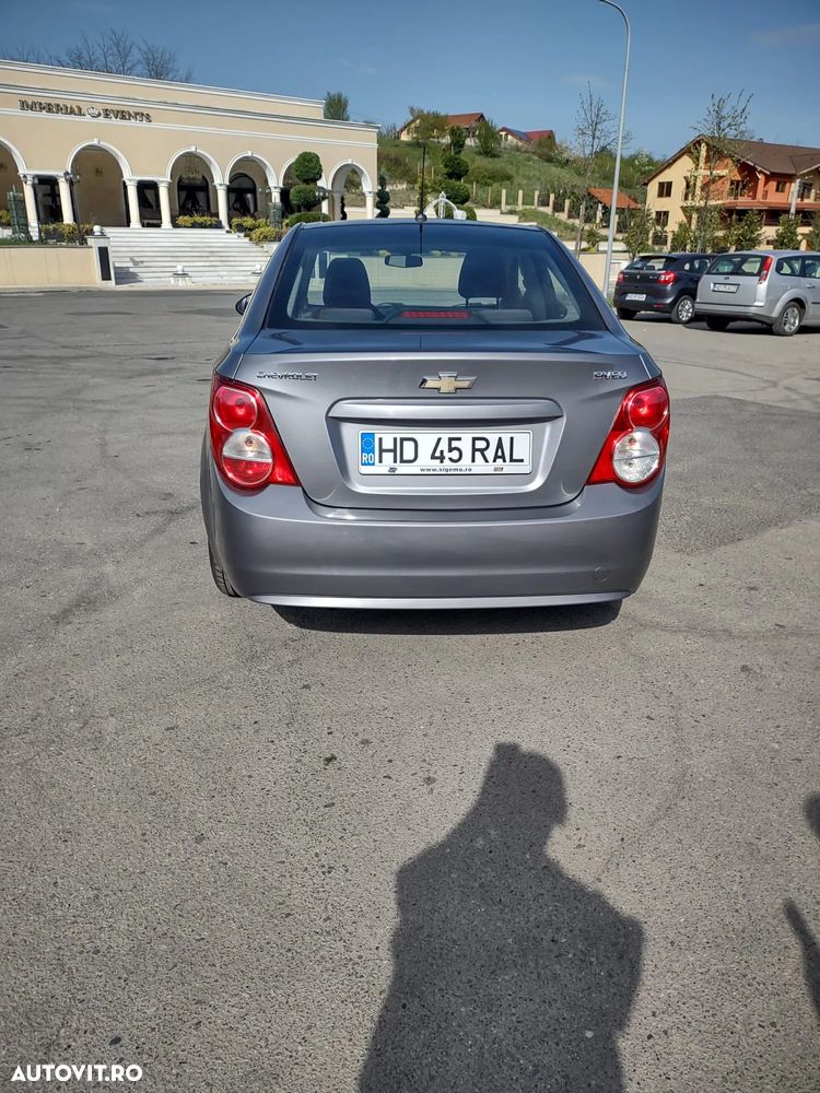 Chevrolet Aveo 1.2 DOHC 86 CP MT5 LT Plus - 4