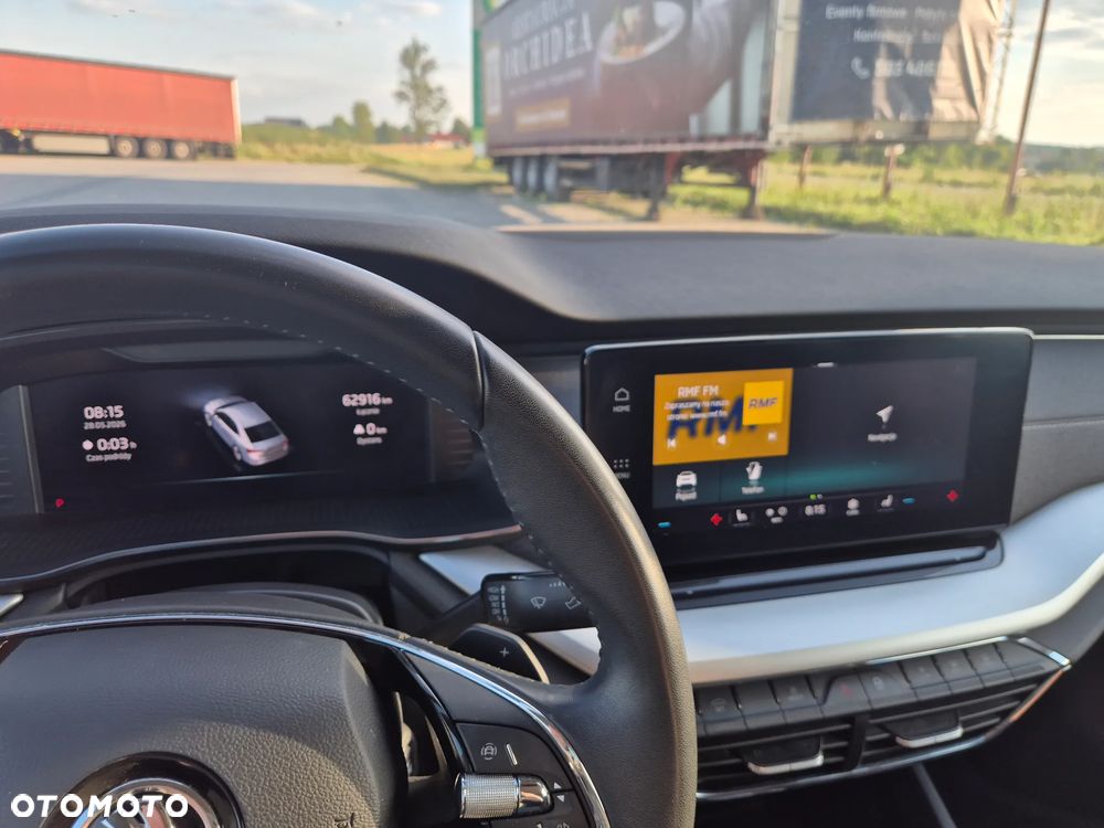 Skoda Octavia 2.0 TDI Style DSG - 23