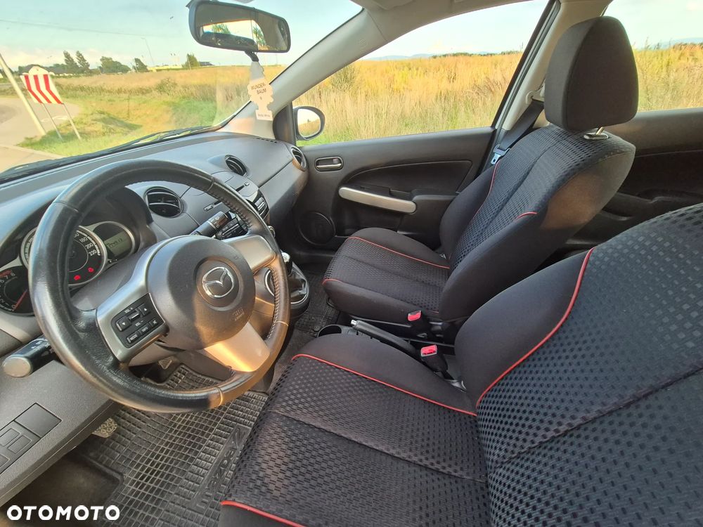 Mazda 2 1.3 Exclusive - 18
