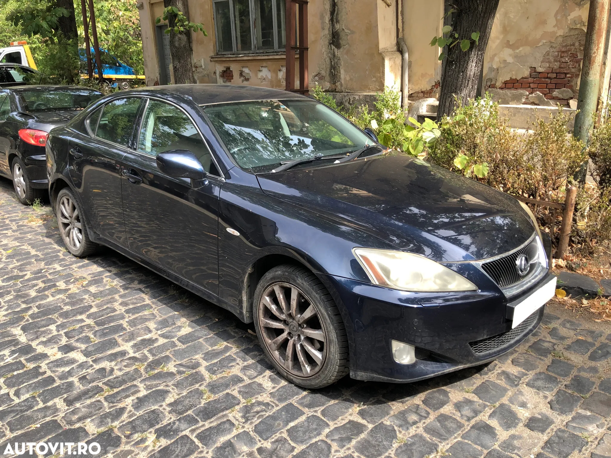 Dezmembrez Lexus IS 220D 2007 - 4