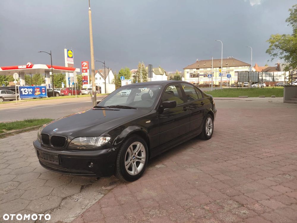 BMW Seria 3 318i Edition Sport - 1
