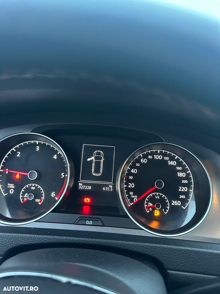 Volkswagen Golf 1.6 TDI DPF BMT Highline - 8