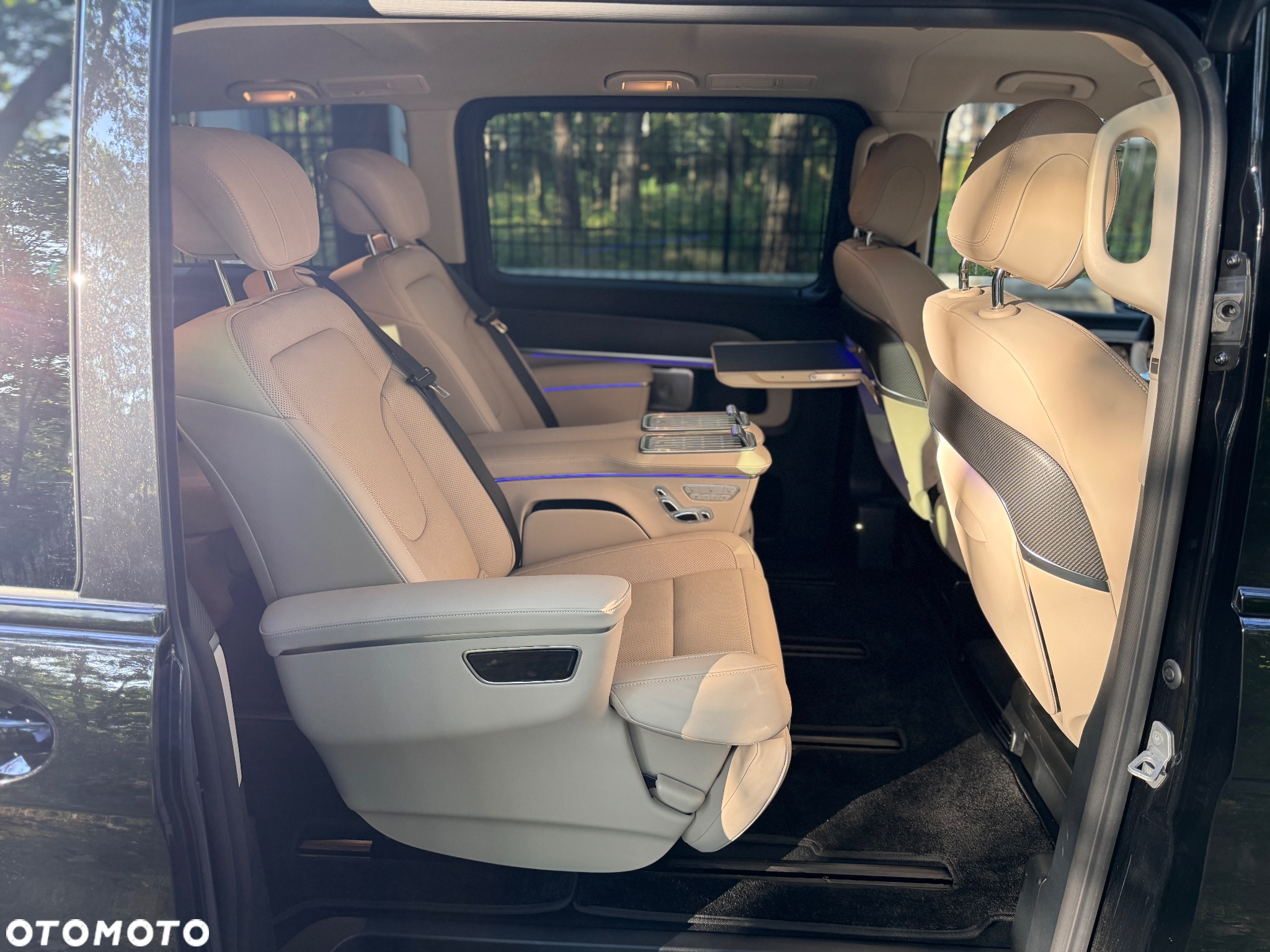 Mercedes-Benz Klasa V 300 d 4-Matic Avantgarde 9G-Tronic (ekstra d³) - 25