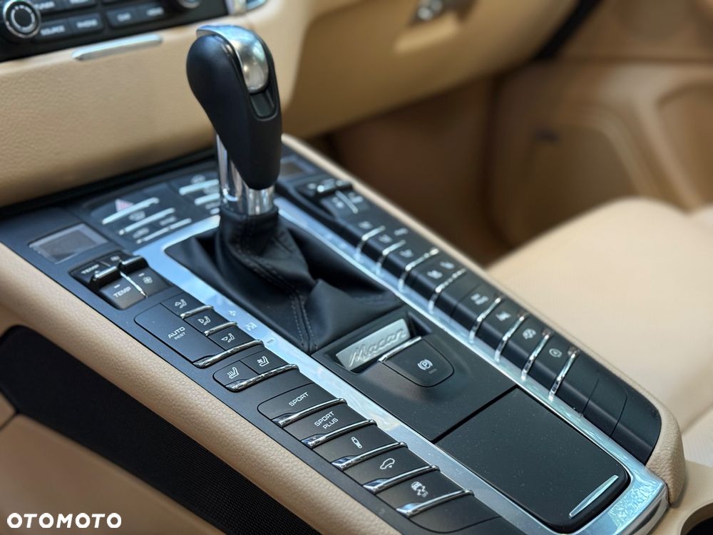 Porsche Macan Standard - 9
