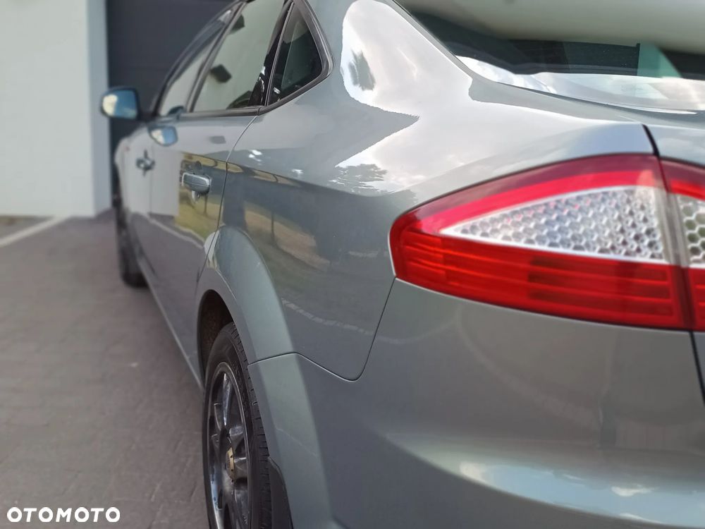 Ford Mondeo 2.0 Gold X - 13