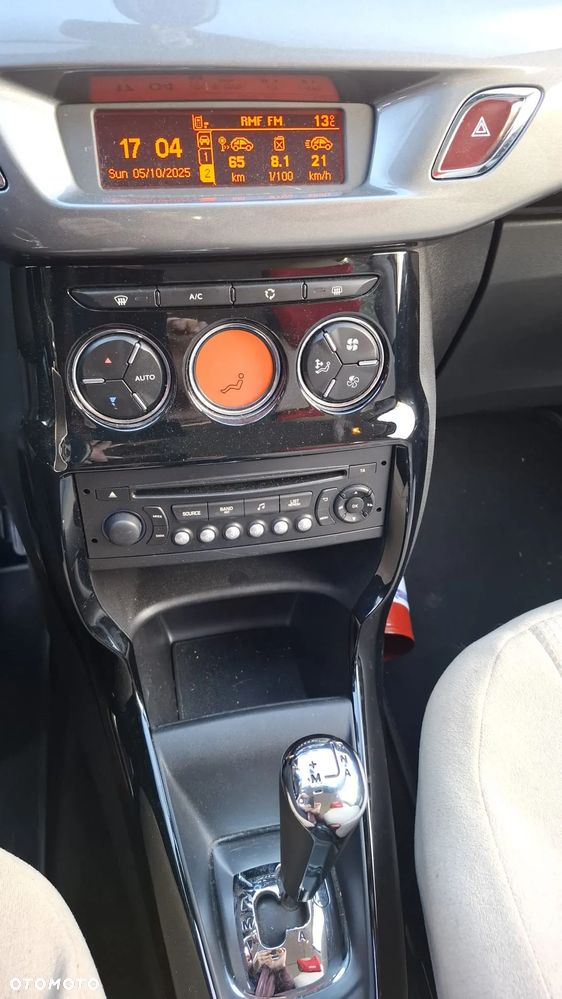 Citroën C3 1.2 e-VTi Exclusive ETG - 11
