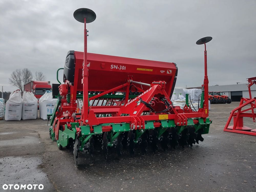 Agro-Masz SR301 - 1