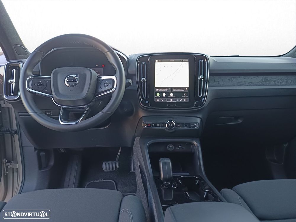 Volvo XC 40 Recharge Plus - 16