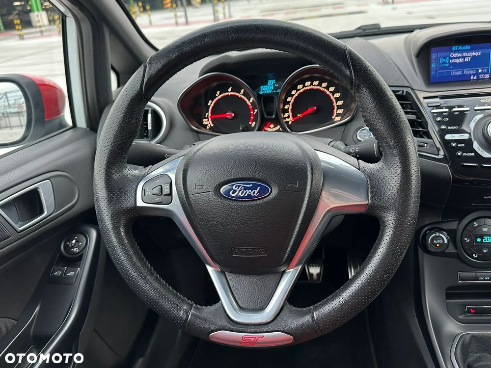Ford Fiesta 1.6 EcoBoost ST - 12