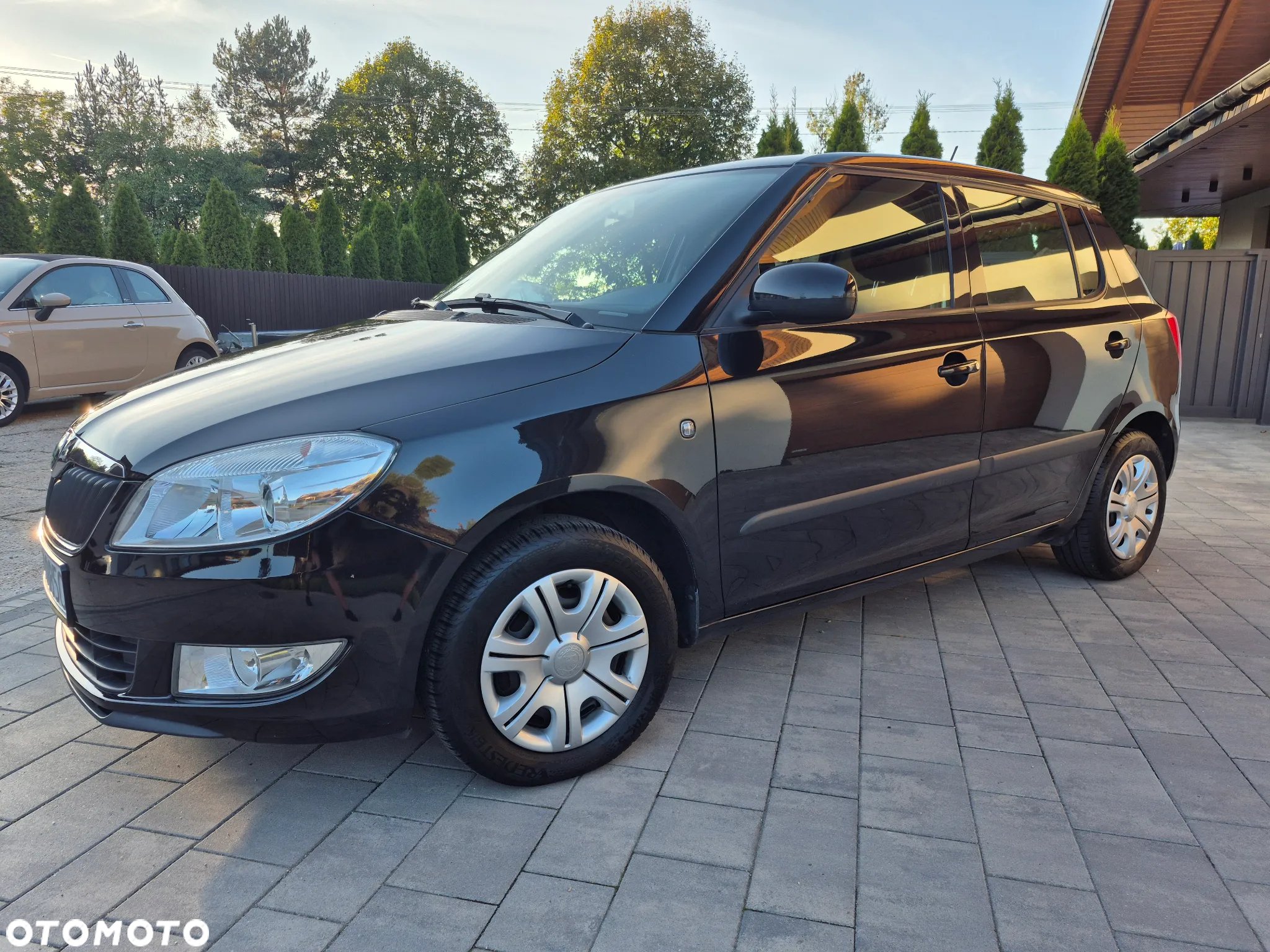Skoda Fabia 1.2 HTP Ambiente - 32