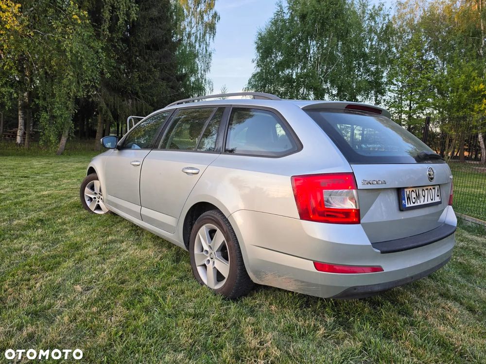 Skoda Octavia 1.6 TDI Ambition - 4