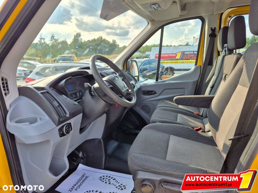 Ford Transit - 15