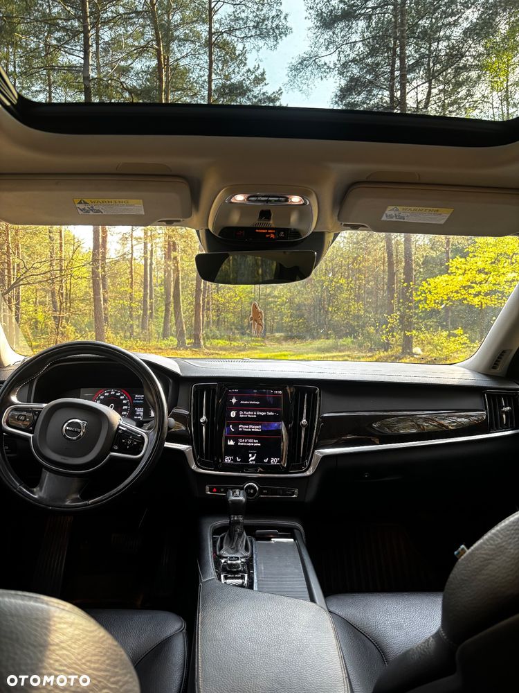 Volvo S90 - 17