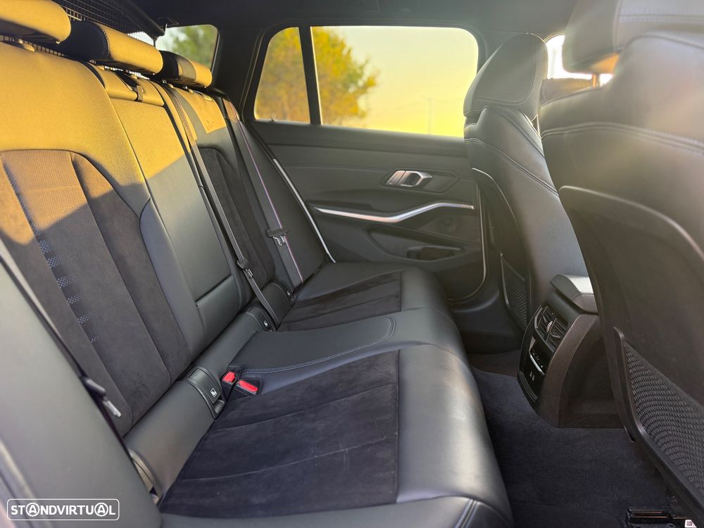 BMW 330 e Aut. M Sport - 8