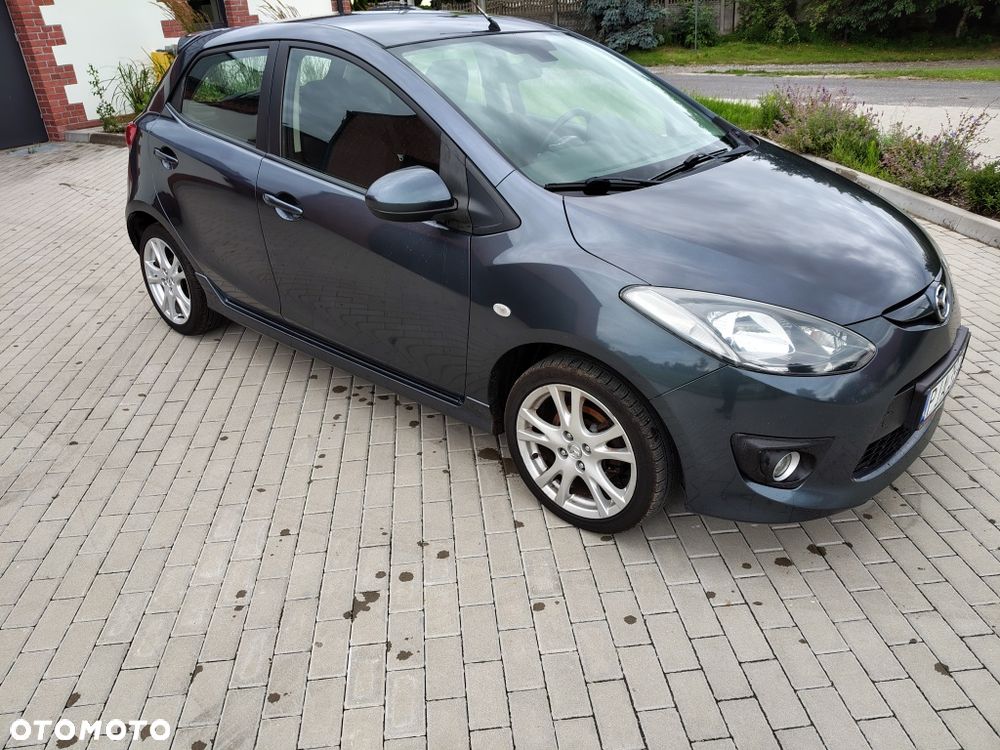 Mazda 2 - 1