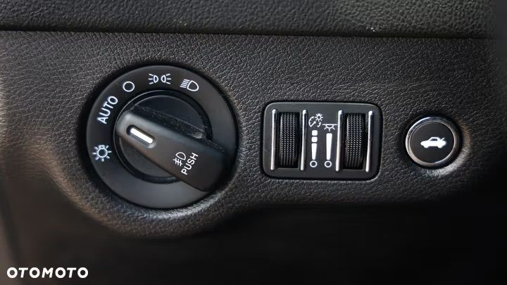 Dodge Charger - 26