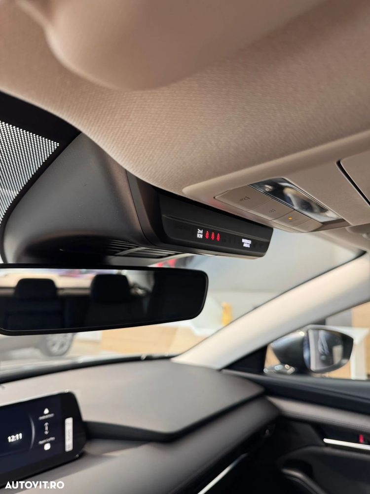 Mazda 3 e-Skyactiv X186 AT MHEV Center-Line - 16