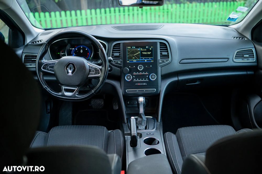 Renault Megane BLUE dCi 115 EDC BUSINESS EDITION - 25