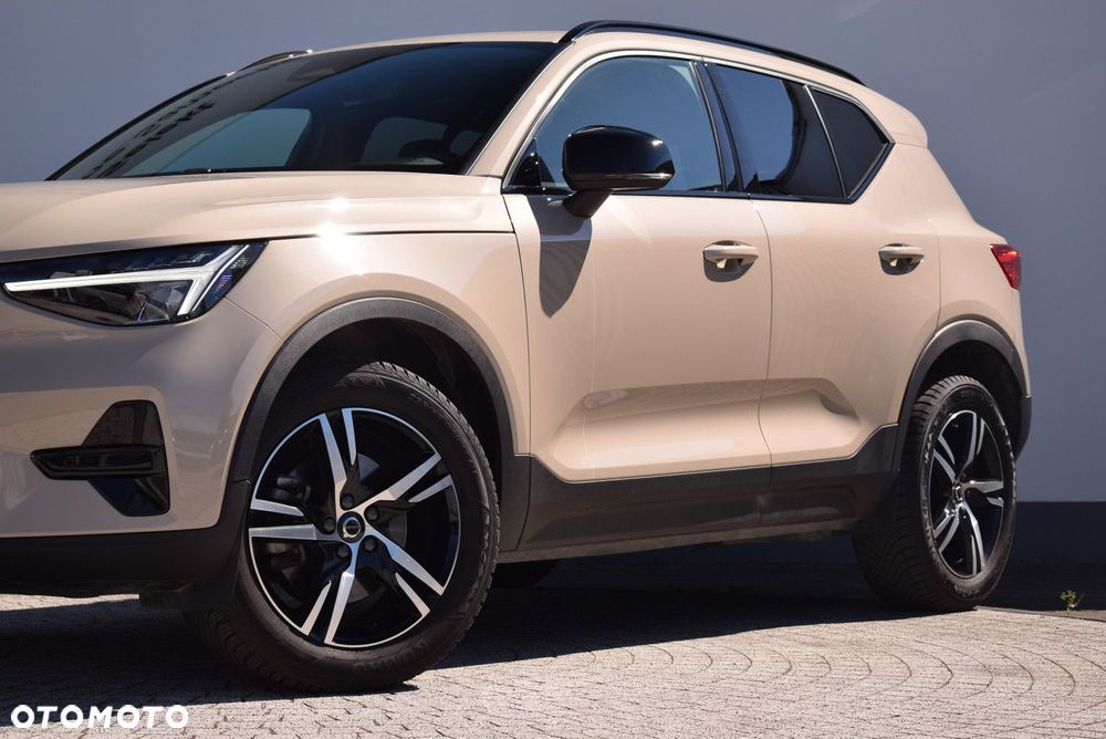 Volvo XC 40 - 5